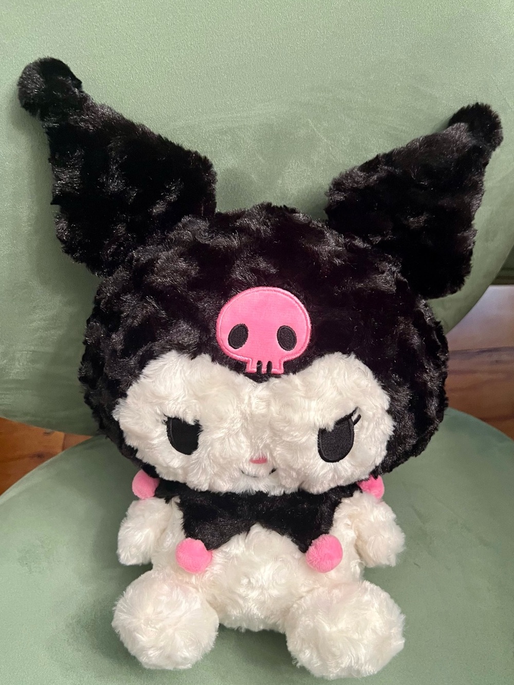 Kuromi Rose Boa Soft Plush